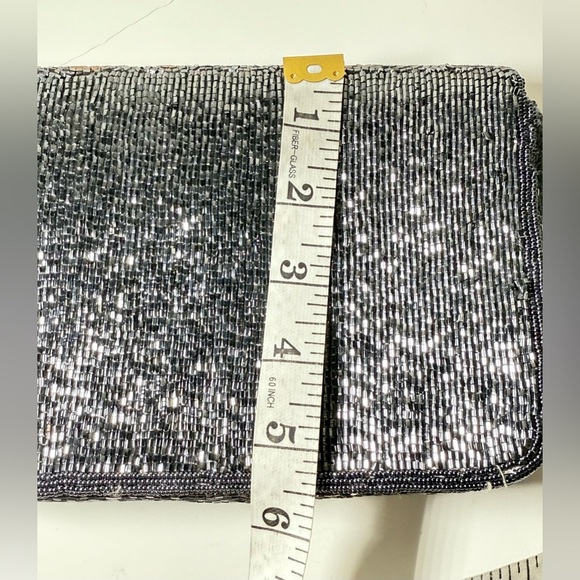 Beaded Floral Clutch - Pink, Red, Black - Picture 6 of 7